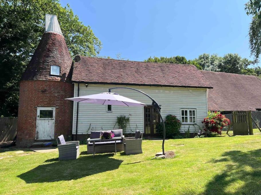 Beautiful 2 Bed Oast - 15 Acre Farm - Tunbridge Wells Villa Kültér fotó